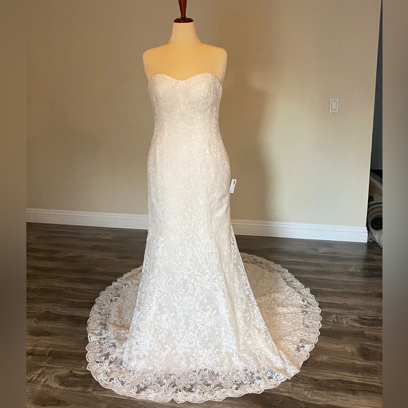 Maggie Sottero Dresses & Skirts - Maggie Sottero Strapless Dress